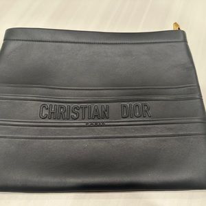 NEVER WORN CHRISTIAN DIOR CLUTCH